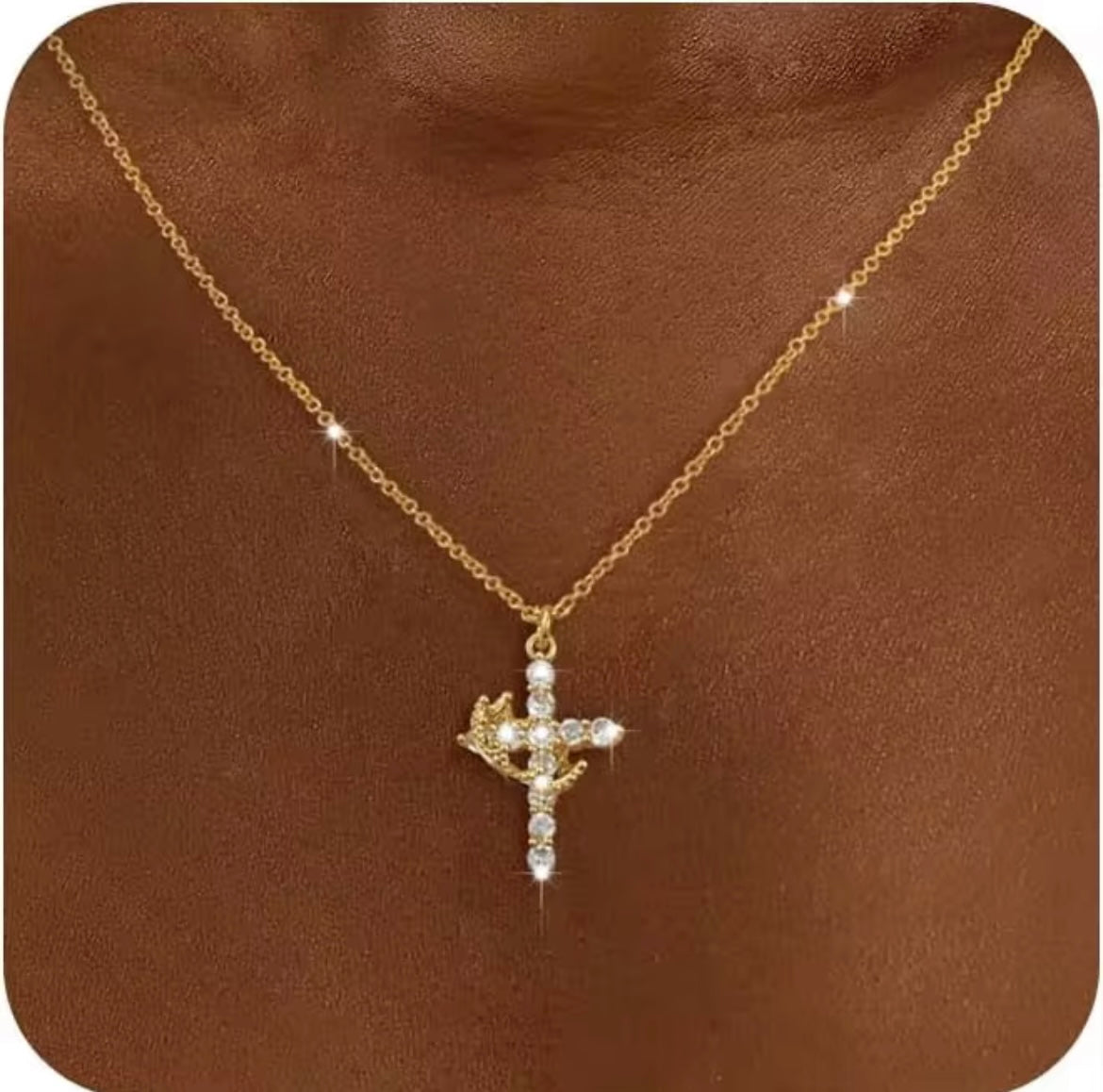 Collier Croix couronne